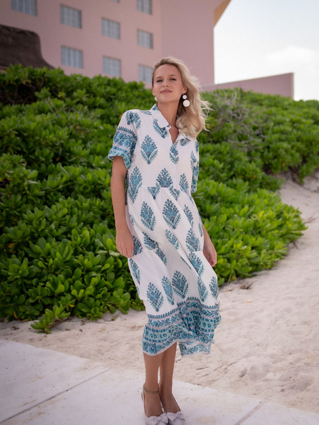 turquoise and blue dress Skye White & Turquoise Midi Shirt Dress – Genhappy
