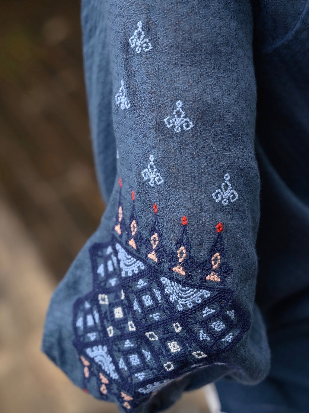 Comporta Embroidered Slate Blue Blouse – Genhappy